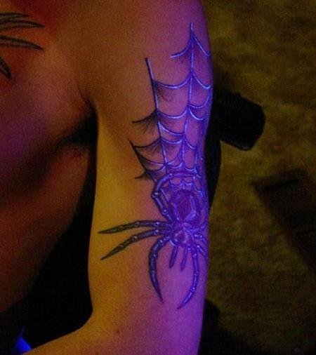 Фото татуировок светящихся в ультрафиолете - UV tattoo